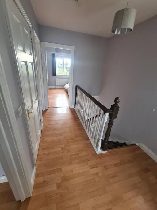 Bundoran Seaside Stays House - Wifi, Large Spacious Home Eksteriør billede
