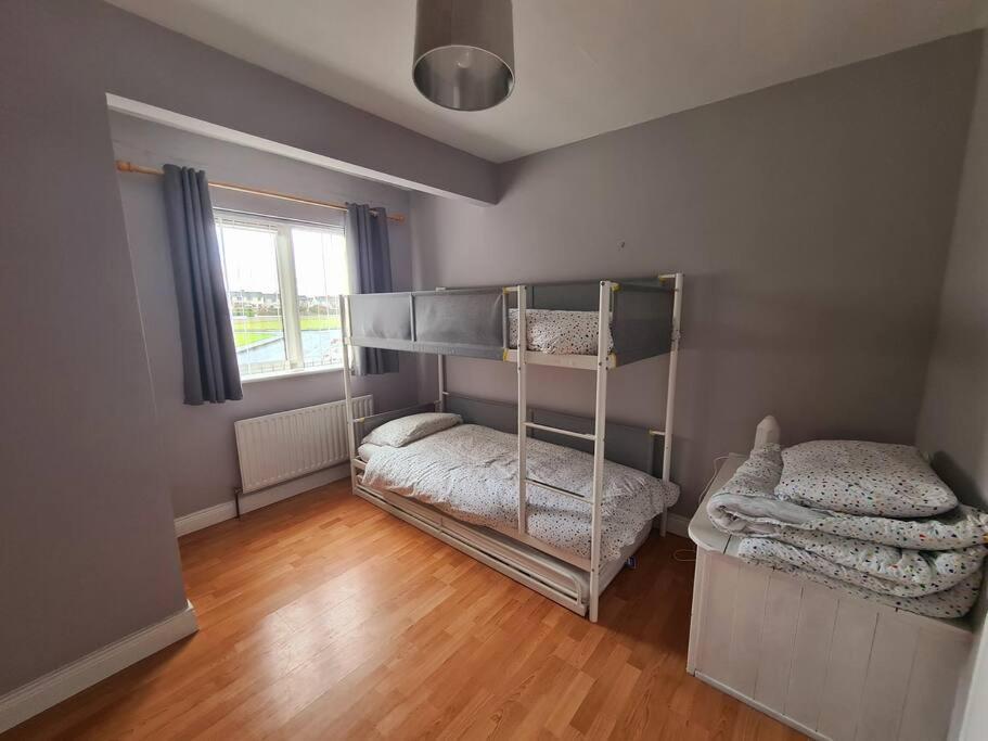 Bundoran Seaside Stays House - Wifi, Large Spacious Home Eksteriør billede