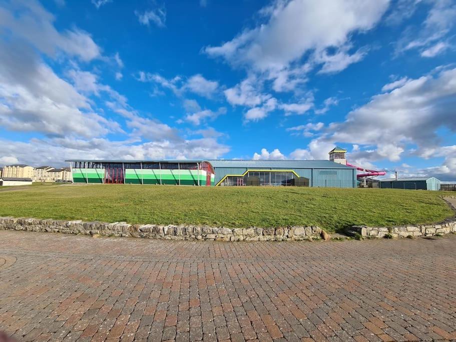 Bundoran Seaside Stays House - Wifi, Large Spacious Home Eksteriør billede