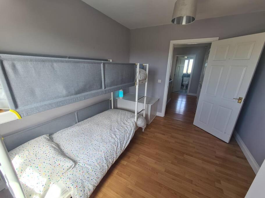 Bundoran Seaside Stays House - Wifi, Large Spacious Home Eksteriør billede