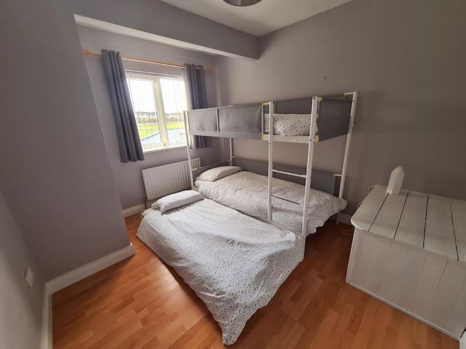 Bundoran Seaside Stays House - Wifi, Large Spacious Home Eksteriør billede